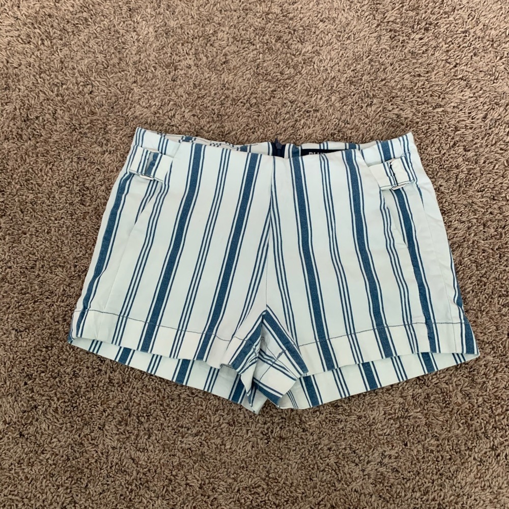 striped shorts